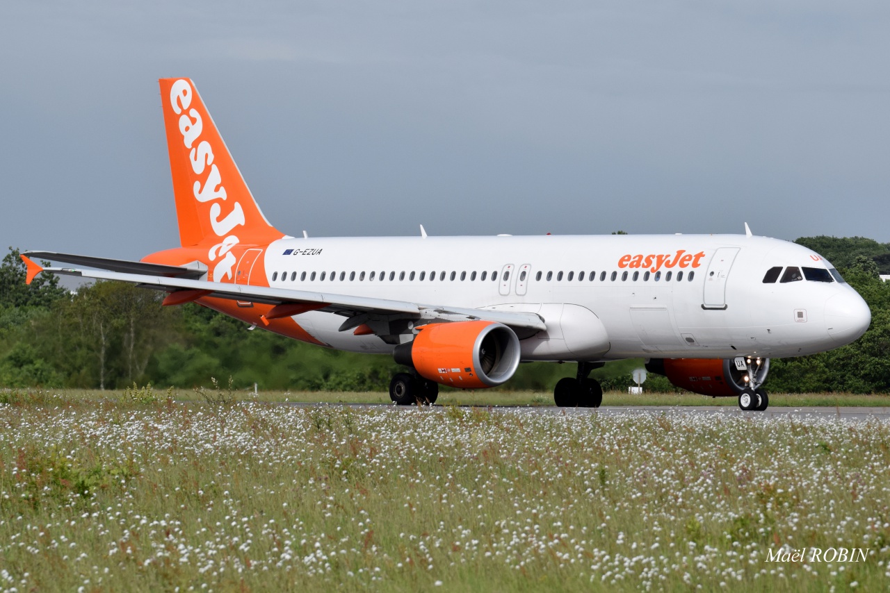 [14/05/2015] Airbus A320 ( G-EZUA ) Easyjet  534899DSC0115