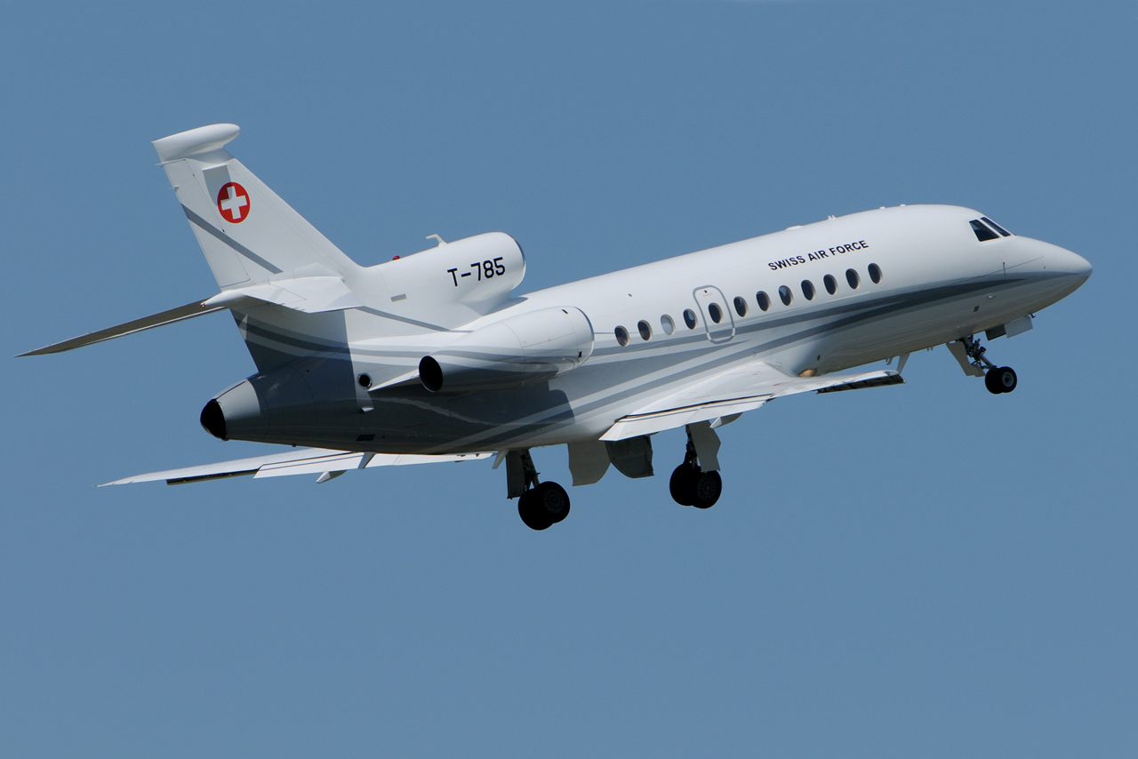 [08/07/2013] Dassault Falcon 900 (T-785) Swiss Air Force 537879DSC5724