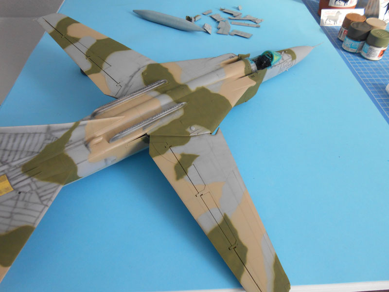 MIG 23 MLD FLOGGER K 1/32 TRUMPETER. - Page 7 54319285a2