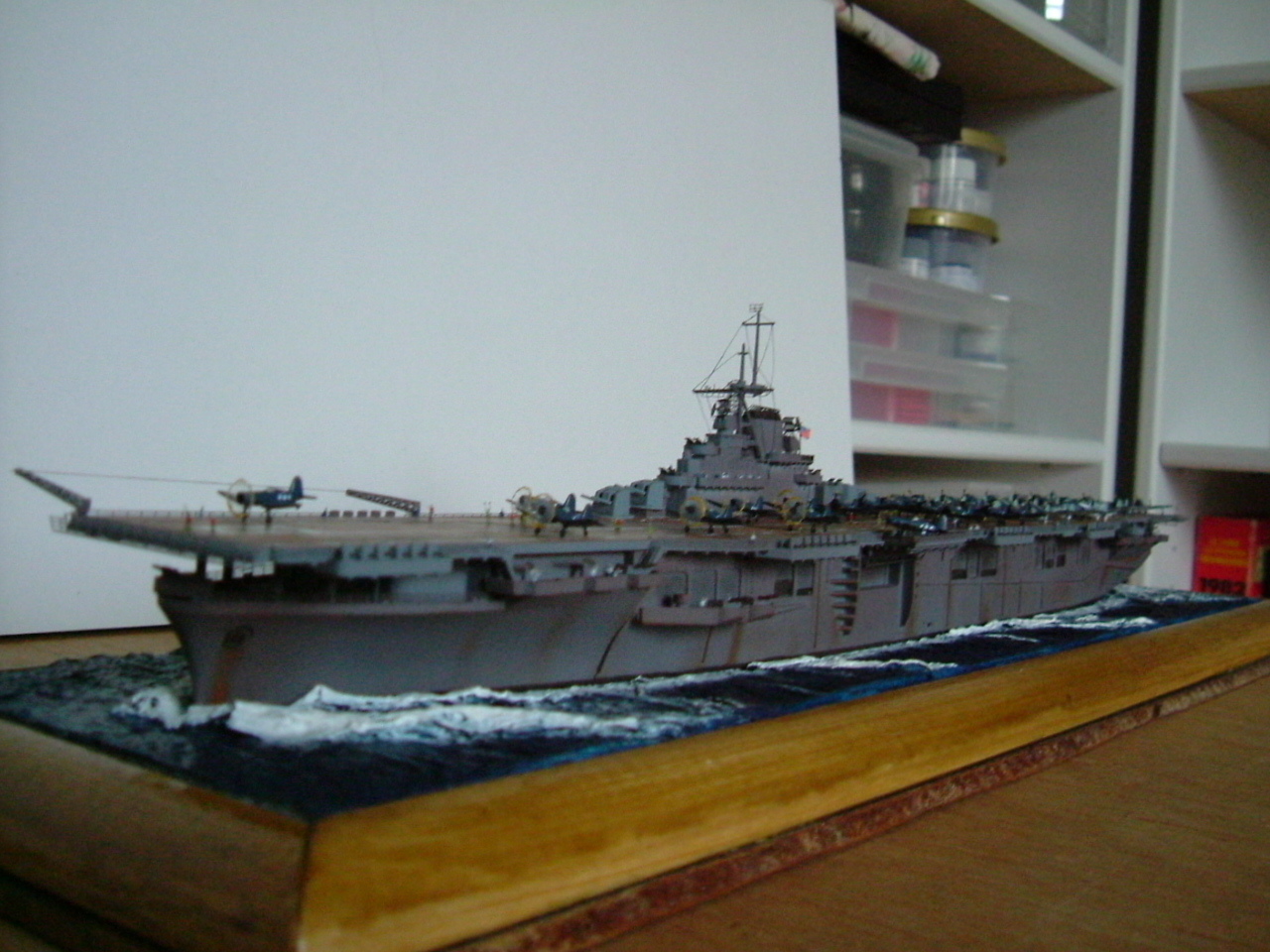 CV-9 USS ESSEX par Kagou 1/700 - Hasegawa + photodec 543718EssexCV95