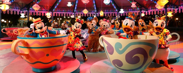 [Hong - Kong Disneyland] Festivités des 10 ans 548928w68