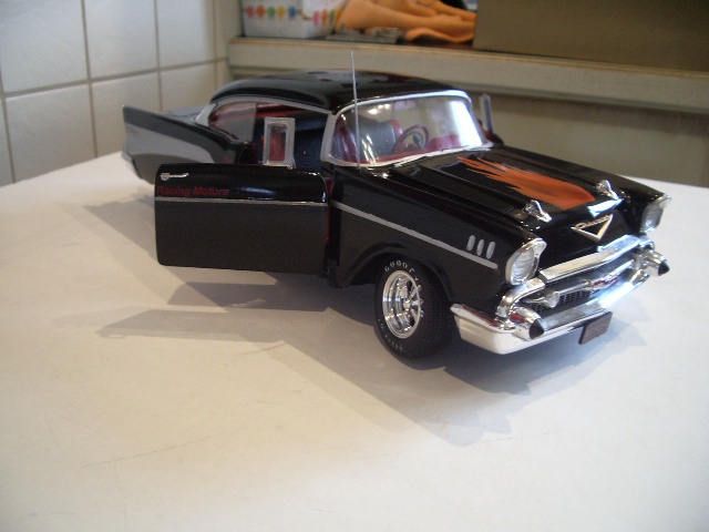 chevrolet bel air hardtop 1957 de chez amt au 1/16  549243IMGP8814