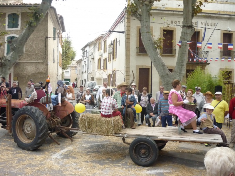 Défilé des vieux tracteurs 558251SENAS5Oct2014246