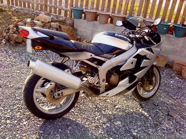 ZX6R 600 modèle 2000 561199DSC00664