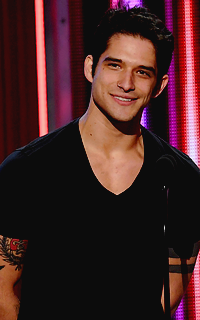 pillsnpotions : avatars. 561399tylerposey3