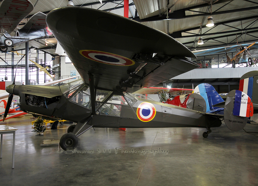 Musée Régional de l'Air à Angers-Marcé 563391NC858PrivateFPMBCAngersMuseum161212EPajaud