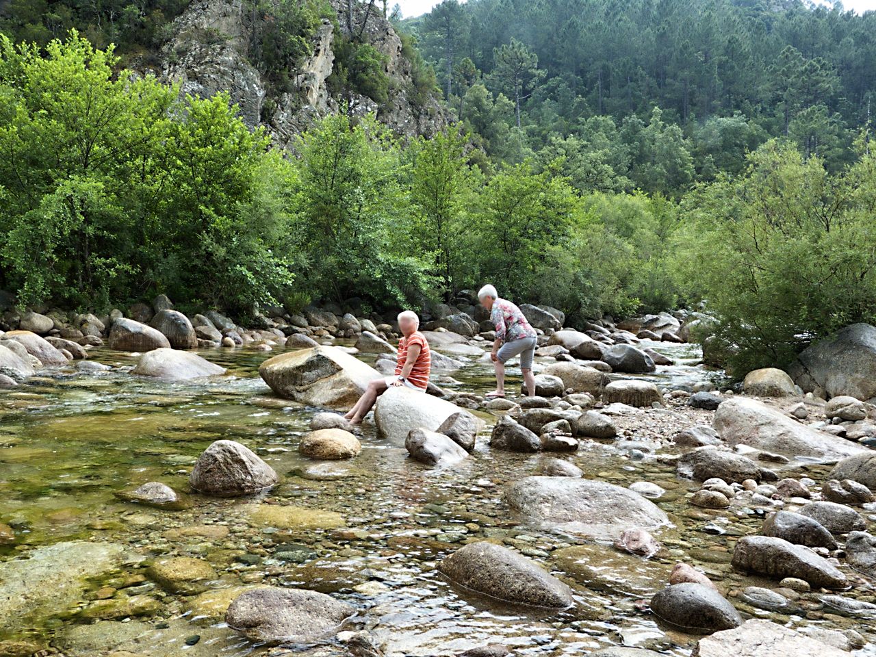 Un petit séjour en Corse. 563668baindepied