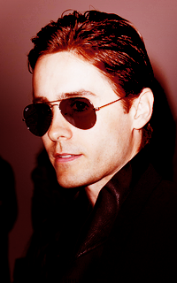 Jared Leto - Page 2 565313J29