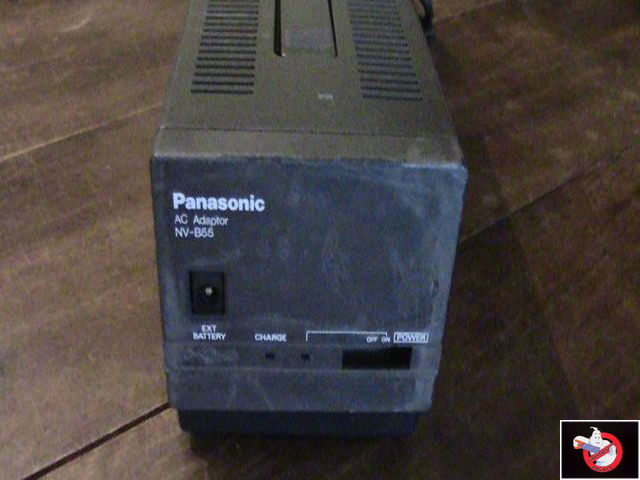 Caméra Panasonic PK-750 et VCR Portable NV-8410 56755725