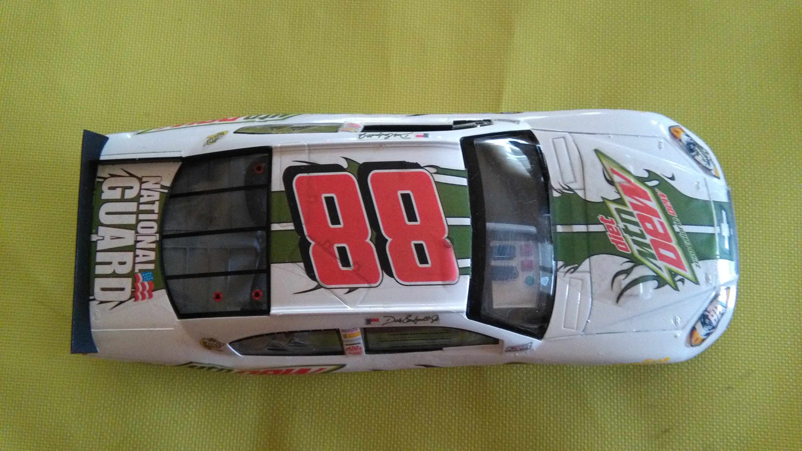 Chevy Impala 2010 #88 Earnhardt jr Mountain dew diet 578834IMG20160320150429