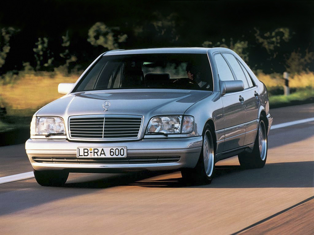 les plus belles photos de Mercedes-Benz classe S w140 et c140... juste pour rêver et pour le plaisir des yeux - Page 5 582509mbw140bellephoto0109