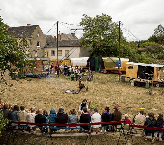 2ème salon du véhicule d'aventure 583133Roulotte