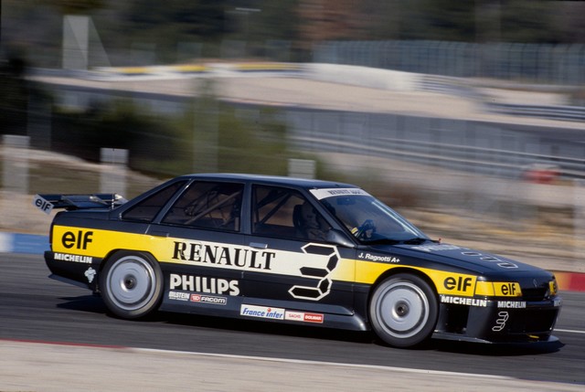 Renault au salon Rétromobile : plus de 115 ans de passion sportive 5847067527616