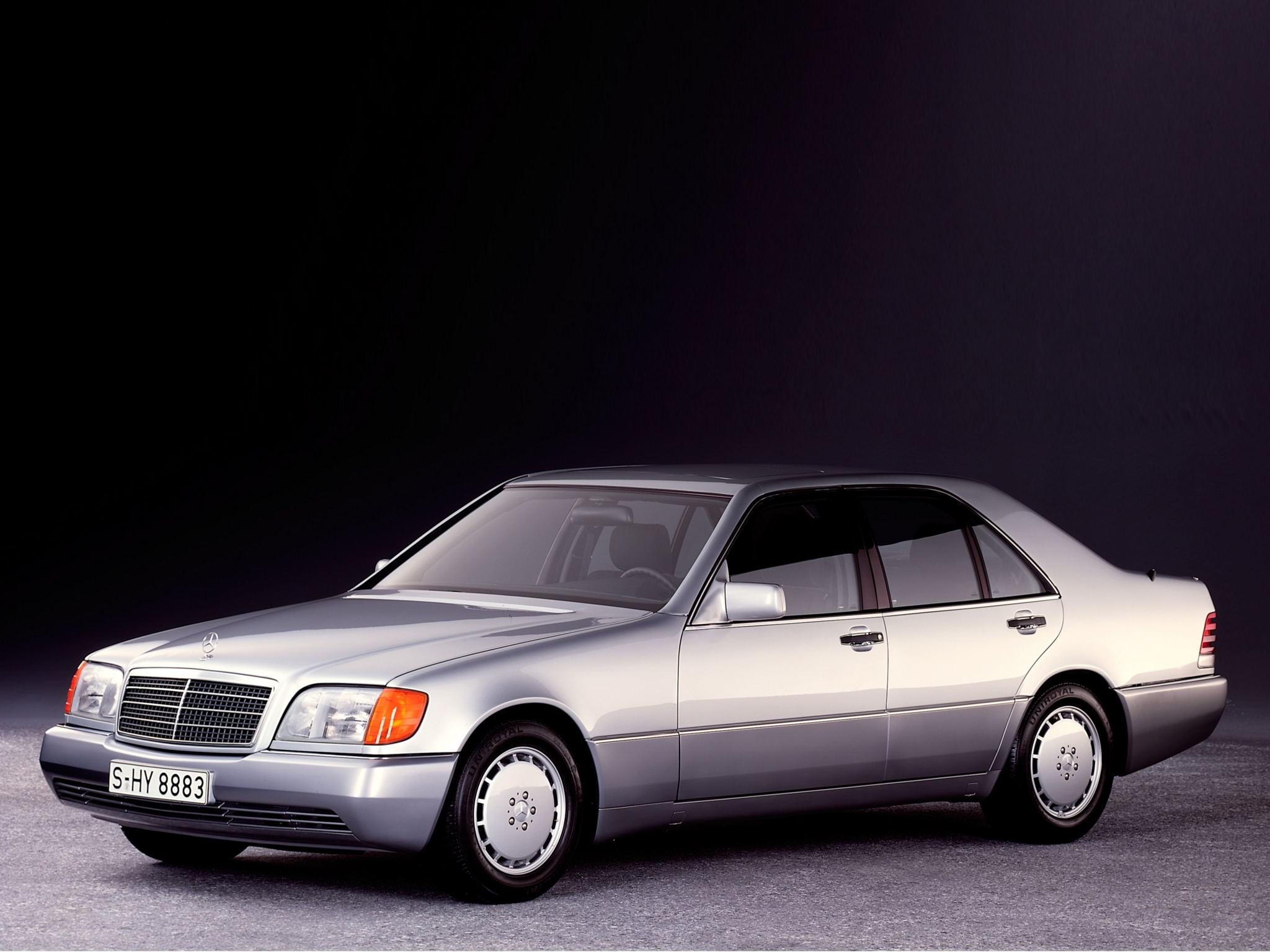 les plus belles photos de Mercedes-Benz classe S w140 et c140... juste pour rêver et pour le plaisir des yeux - Page 3 586030mbw140bellephoto0073