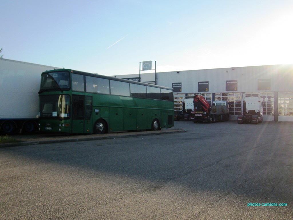 Van Hool (post uniquement pour les cars Van Hool sans inscriptions) 586704photoscamions4Juillet2012064Copier