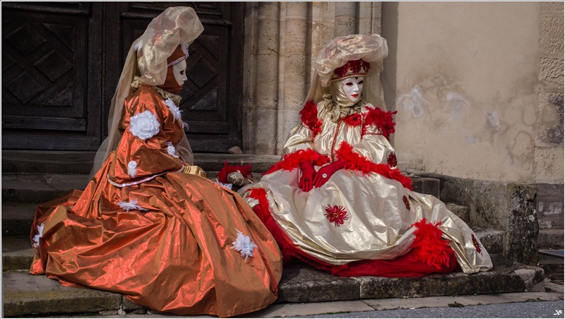 CARNAVAL VENITIEN DE REMIREMONT ( Les Photos )  - Page 2 587518LR4P32200112