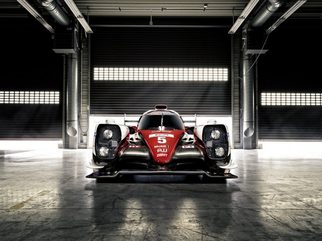 TS050 Hybrid : Nouvelle Voiture, Nouveau Défi Pour Toyota Gazoo Racing 589078TS050Studio6