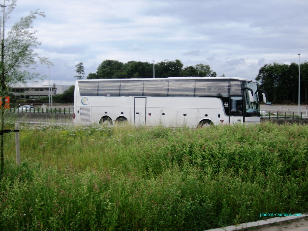 Van Hool (post uniquement pour les cars Van Hool sans inscriptions) 589722photoscamions13juillet2012353Copier