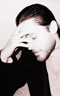 Jared Leto - Page 2 590975J34