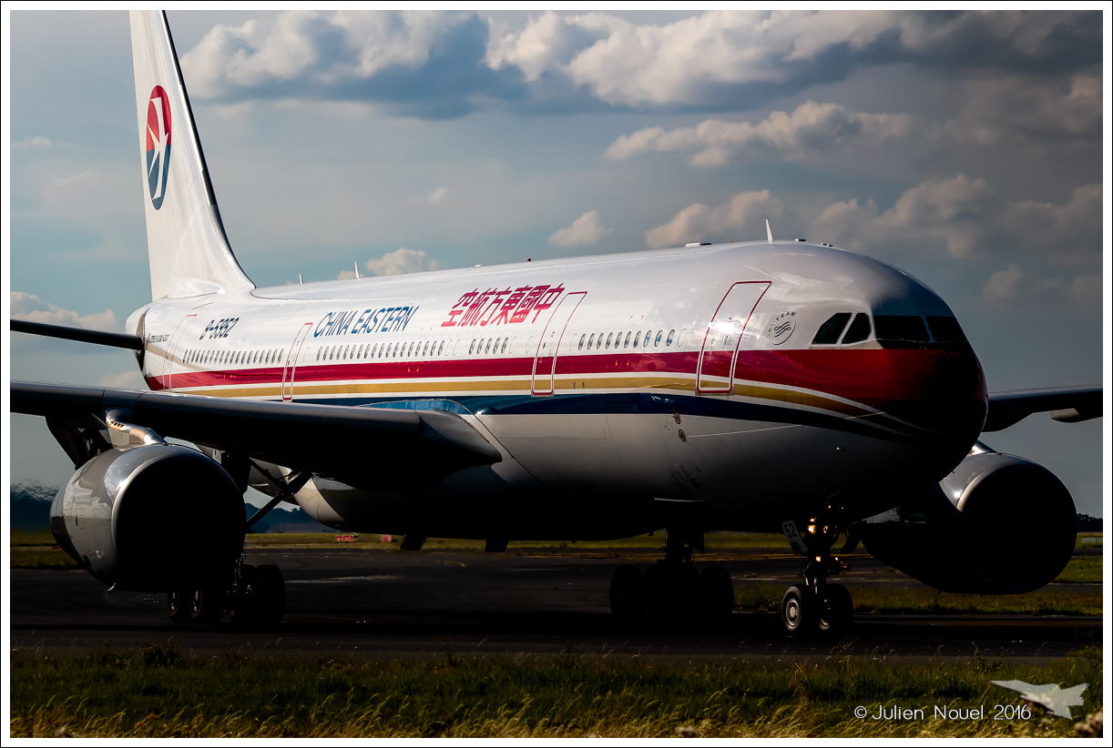 [Topic unique] Paris Roissy-Charles de Gaulle (LFPG): Le Fils rouge... - Page 7 591991201607243616