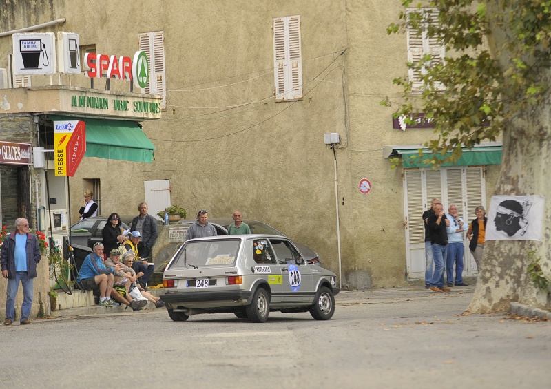 TOUR DE CORSE HISTORIQUE 2014 07/11 OCTOBRE - Page 32 592414SHG7556