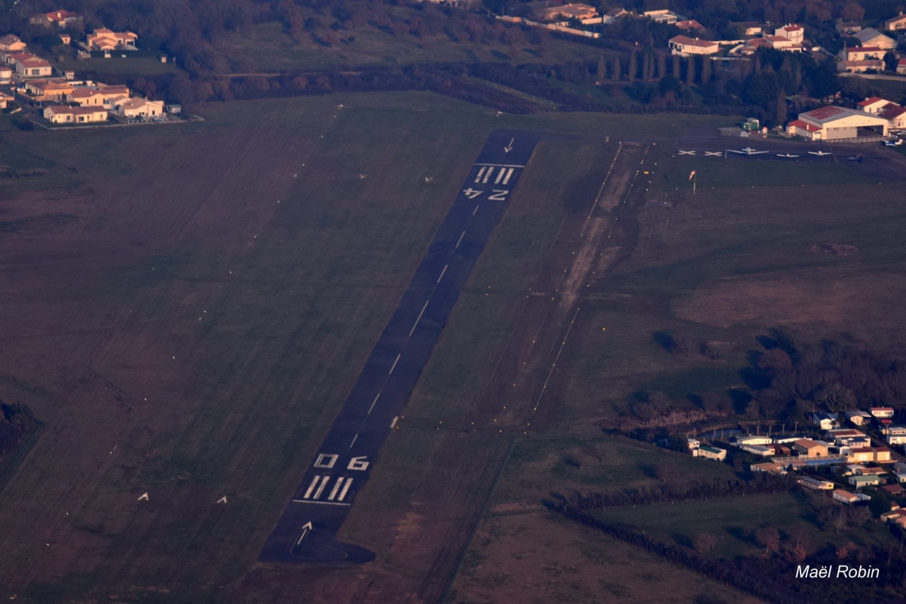 [Topic Unique] Nantes Atlantique et les environs vu de la haut... - Page 3 5940911611330917741544729082969171871818461281385o