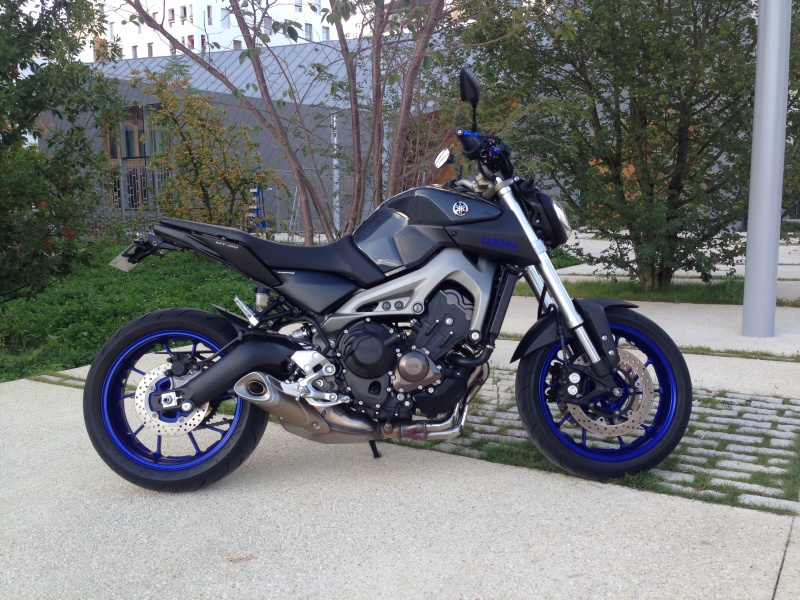 chaine - Photos de toutes les Yamaha MT-09 du forum ! :) - Page 11 596331YDemoniak