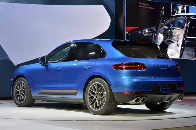 Porsche Macan en première mondiale au Los Angeles Auto Show  597221PorscheMacan26