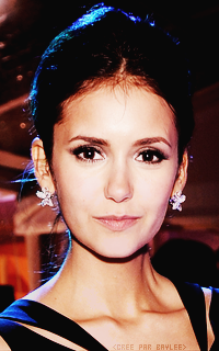 Nina dobrev 59903165N3