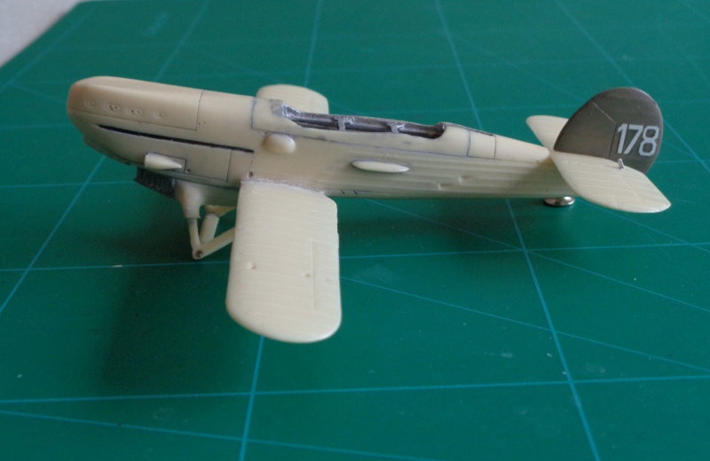 Fairey Fox VI Belge - Omega Model 1/72 - Terminé 605034DSC00219