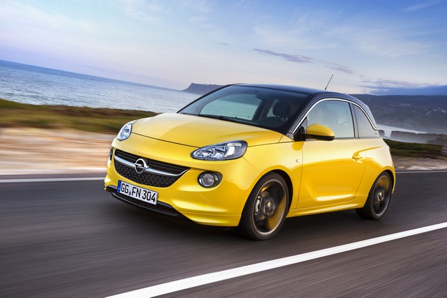 Double succès : l’Opel ADAM et l’éclairage matriciel IntelliLux LED® de la nouvelle Astra reçoivent le Prix des lecteurs « Best Cars 2016 » 609199OpelADAM281506