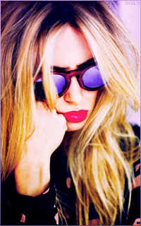 (F) GILLIAN ZINSER 610012GillianAva93