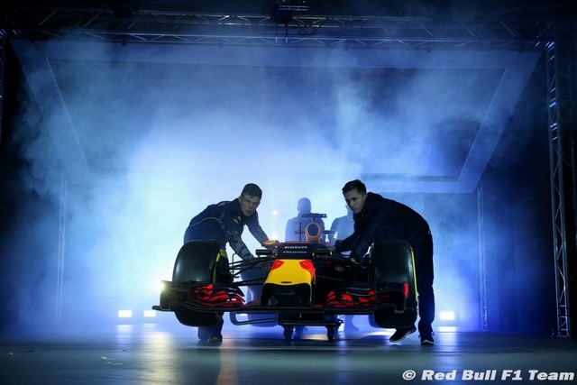 F1 2016 : Red Bull Racing à dévoilé sa RB12  610246052medium