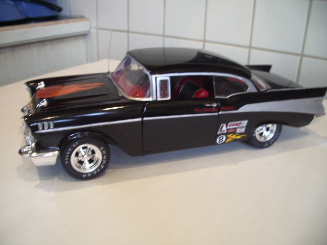 chevrolet bel air hardtop 1957 de chez amt au 1/16  611226IMGP8809