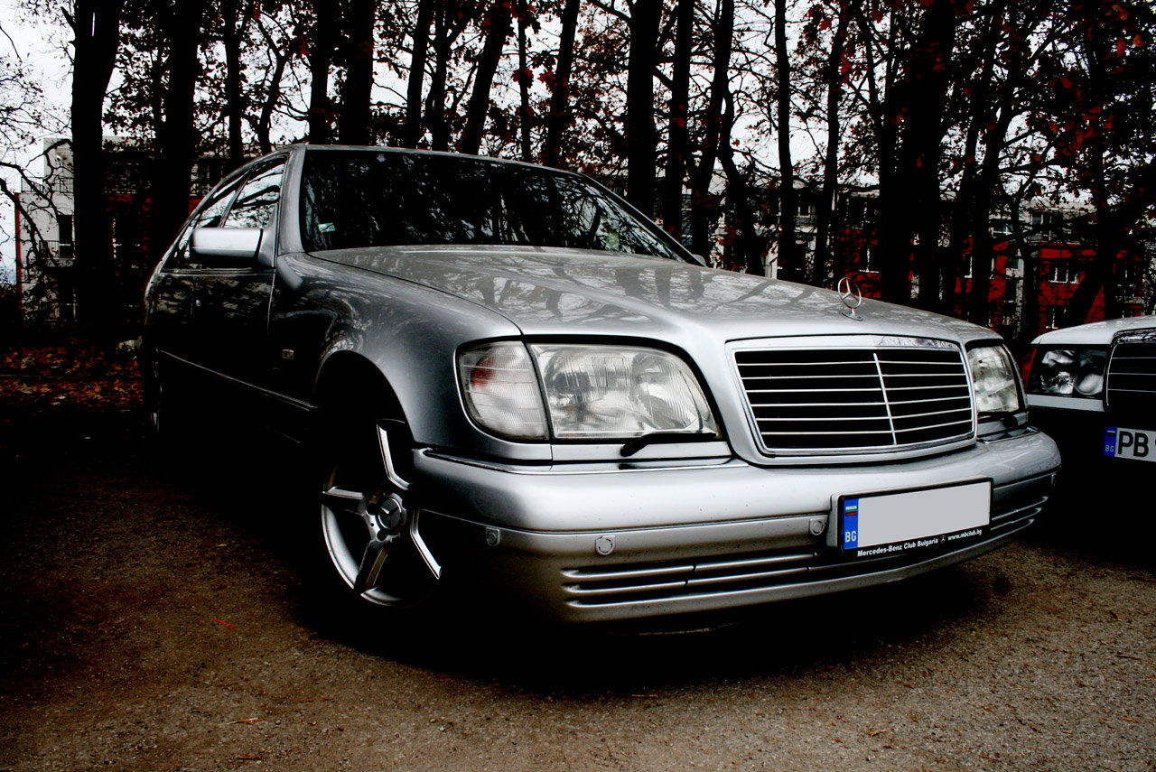 les plus belles photos de Mercedes-Benz classe S w140 et c140... juste pour rêver et pour le plaisir des yeux - Page 5 611307mbw140belfoto0120