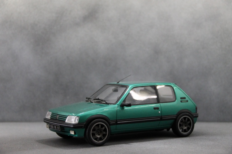 [rallyegtiman] collection !!!!! mise a jour au 19/05/2015 - Page 2 612963peugeot205gtigriffe