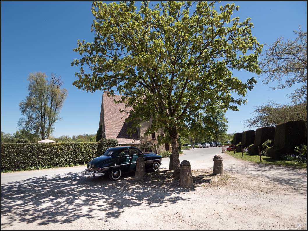 PBVF 75: Apremont sur Allier, le village 622970LR6P5050017