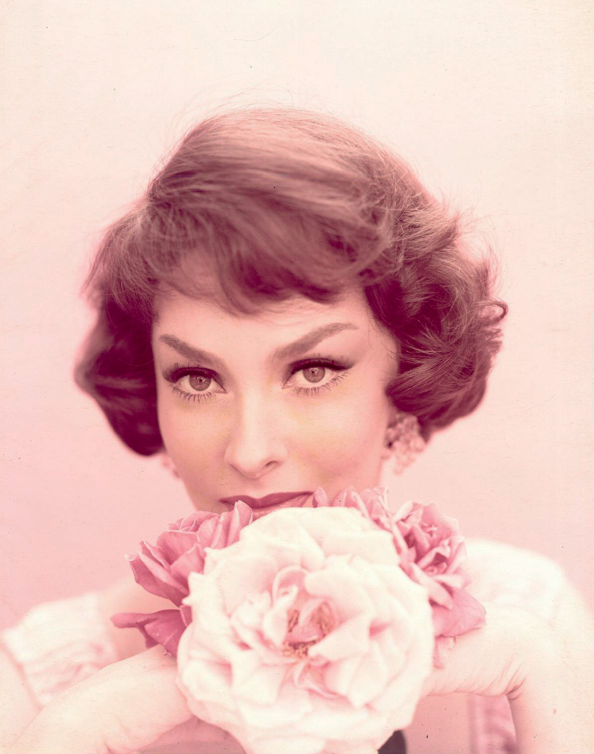 Gina Lollobrigida - Page 10 623740beau