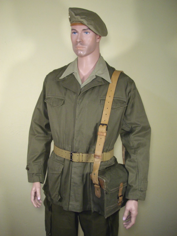 French soldier (end of the 60's) display 626371musette2429small2