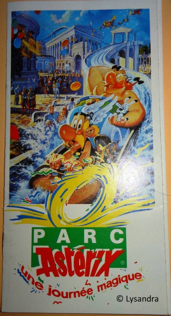 Mes dernières acquisitions Astérix - Page 19 629365brochureparc1989