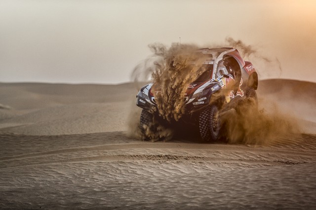 La PEUGEOT 2008 DKR revient à la compétition à l’occasion du Silk Road Rally, en Chine 641061TestinMarocco0067