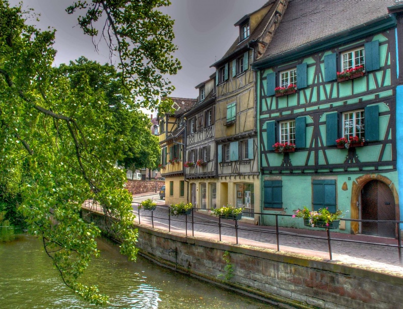 Colmar 642419PICT003423tonemapped