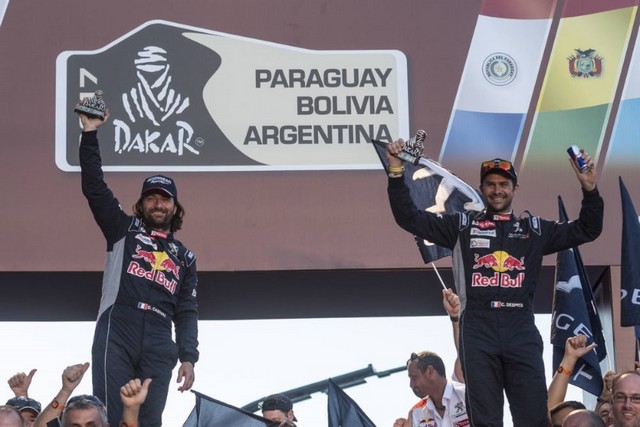 Les PEUGEOT 3008DKR signent un triplé historique au Dakar 2017  644322DavidCasteraCyrilDespres