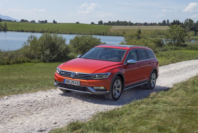 Nouvelle Passat Alltrack  644600thddb2015au01301large