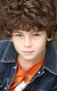 David Mazouz 644640371A