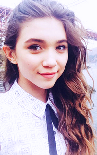 Rowan Blanchard 646055cj4