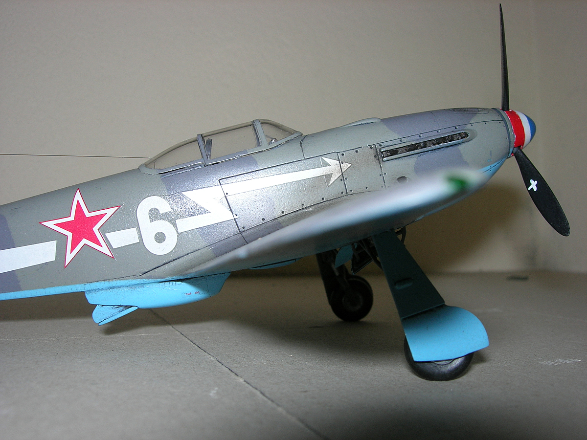 Yak3 Eduard Week end 1/48 648981montageyak34redim