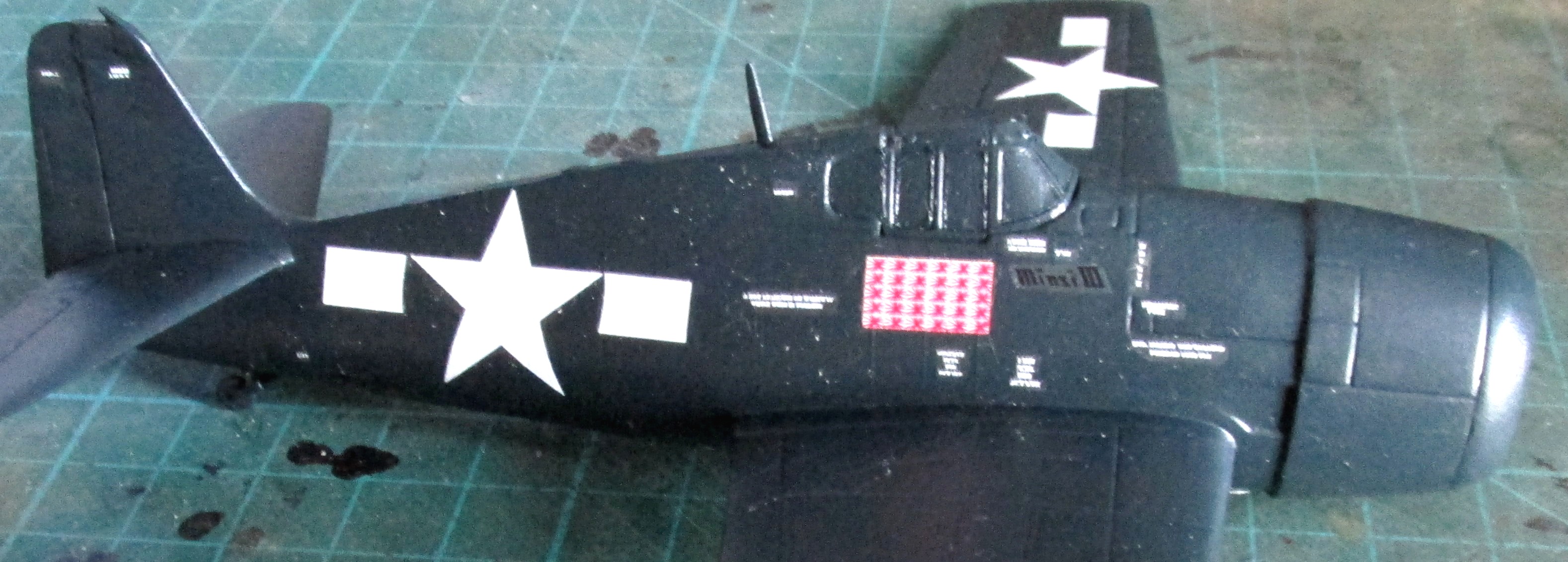 Grumman F 6 Hellcat - Matchbox 1/72 - Page 2 650093IMG1006