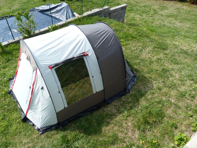 nécessaire de camping ! 652387P1060553