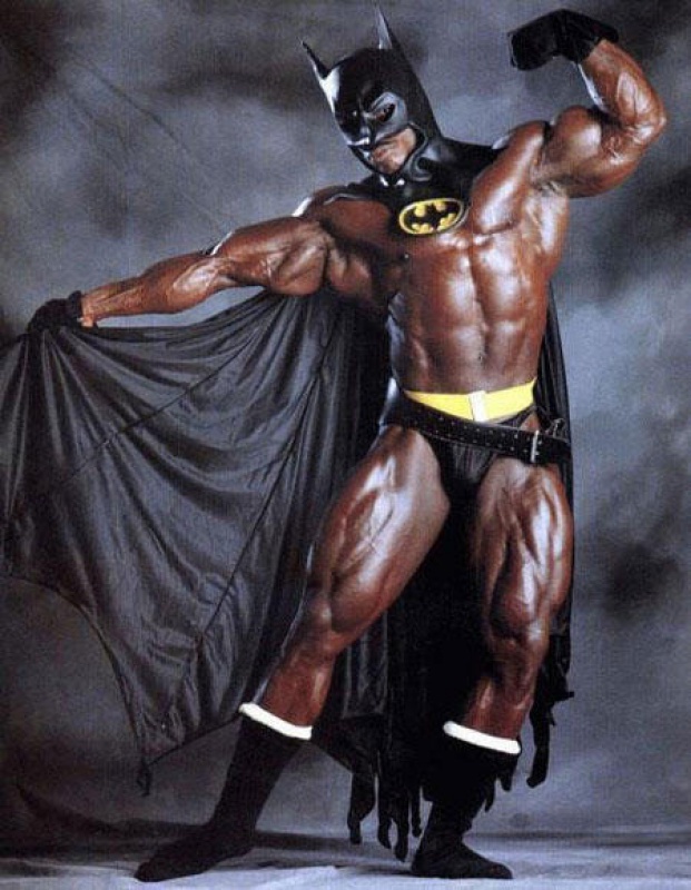 Les costumes du Net en vrac !!! - Page 25 655992worstbatmancostumefatmuscles